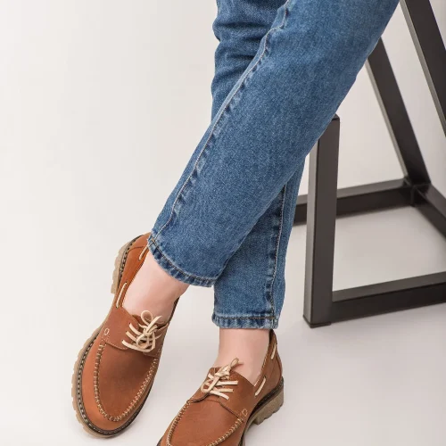 Women’s Brown Leather Boat Moccasin Loafers